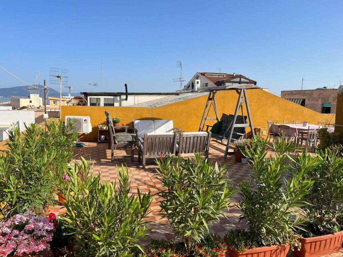 Casa Yvona Apartment Alghero Luaran gambar