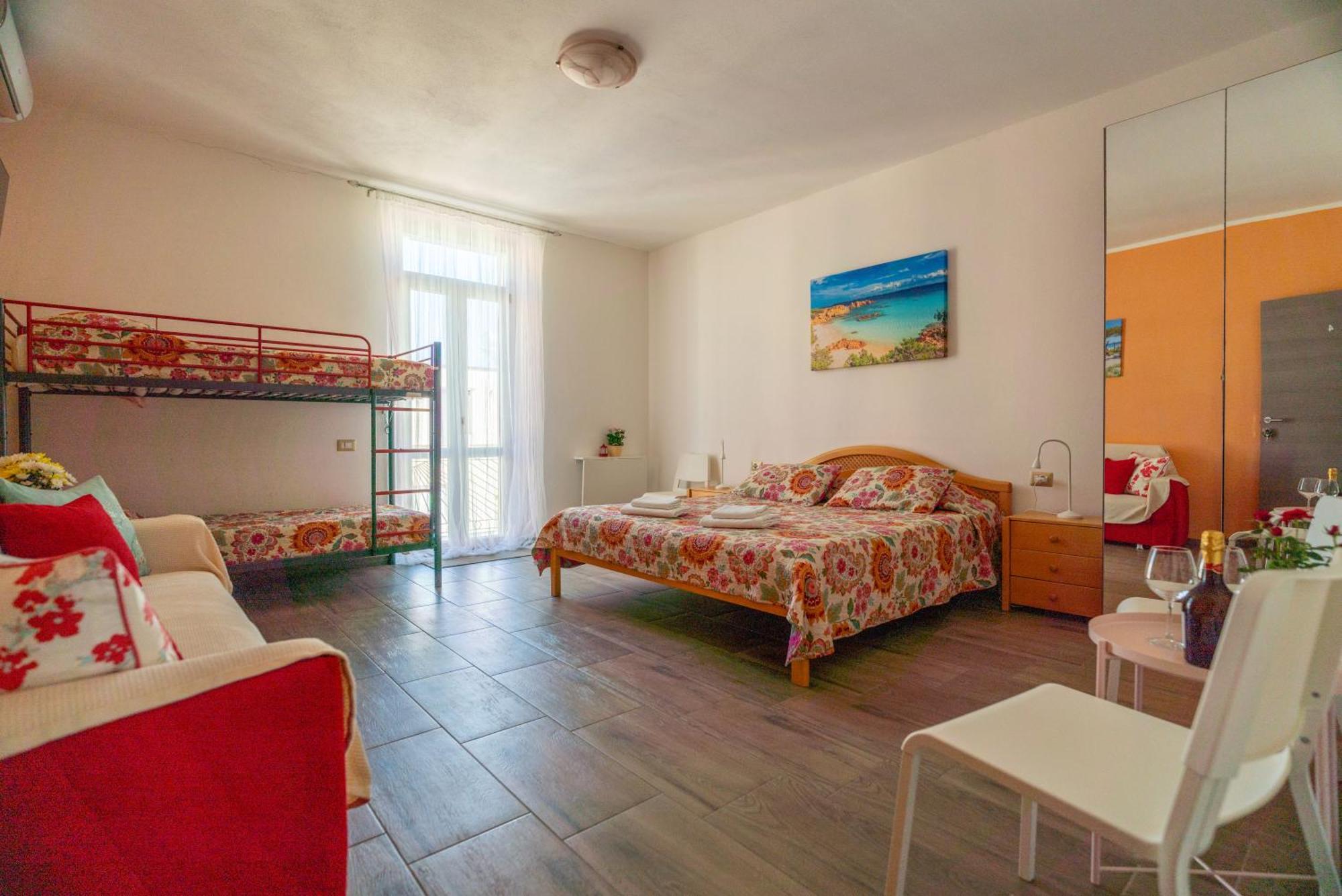 Casa Yvona Apartment Alghero Luaran gambar