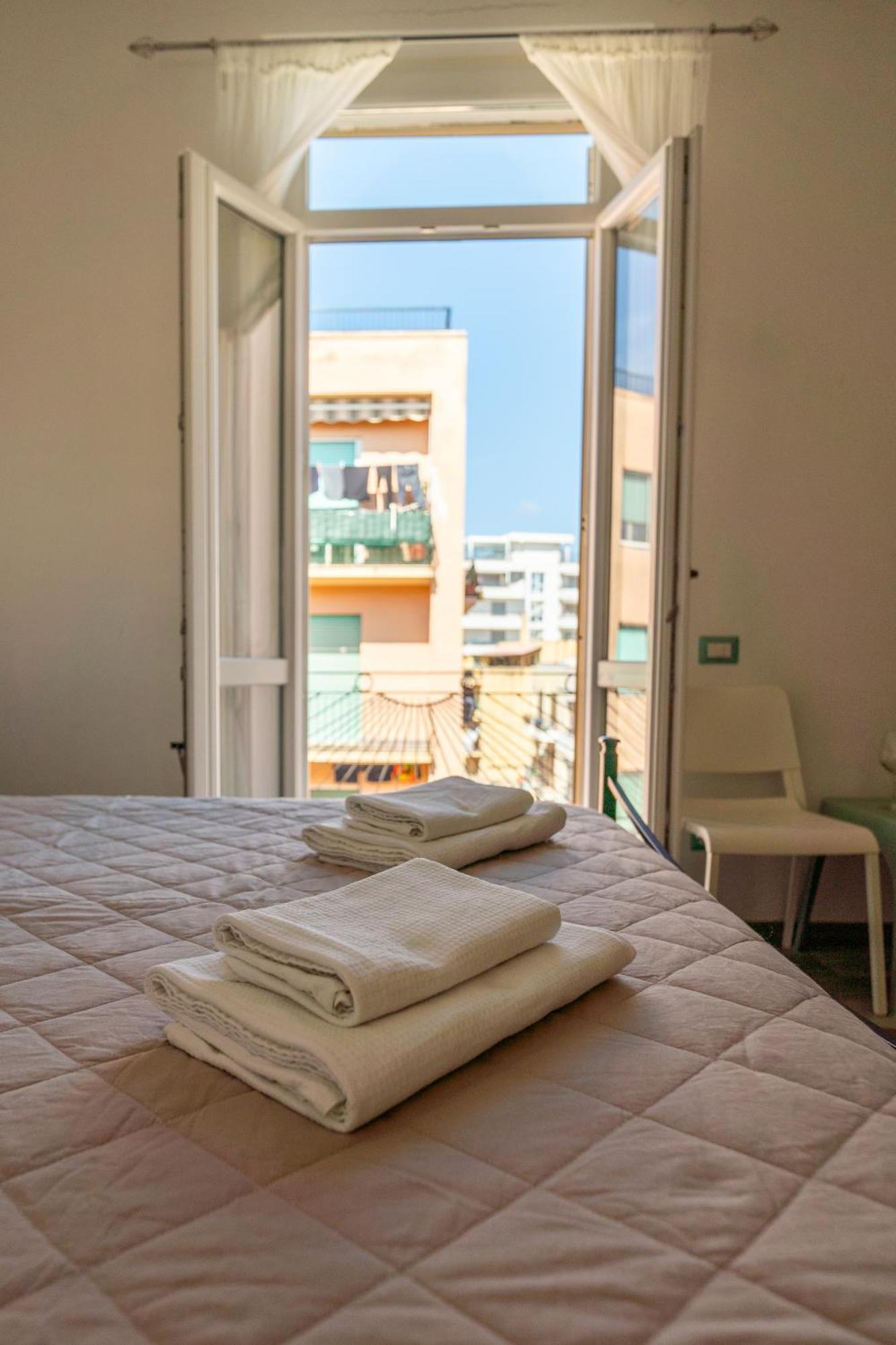 Casa Yvona Apartment Alghero Luaran gambar